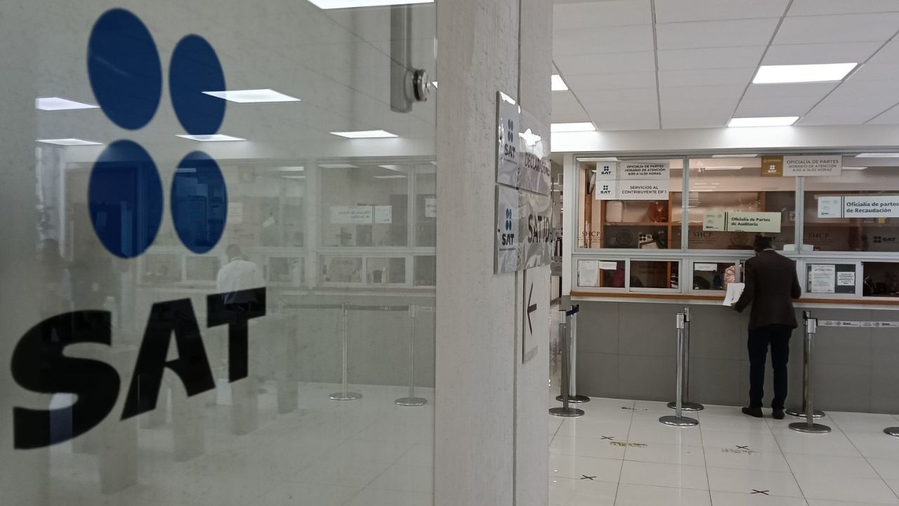 El SAT asegura que el tiempo promedio en que se hacen las devoluciones es de ocho días hábiles, menos de lo establecido en el Código Fiscal.
