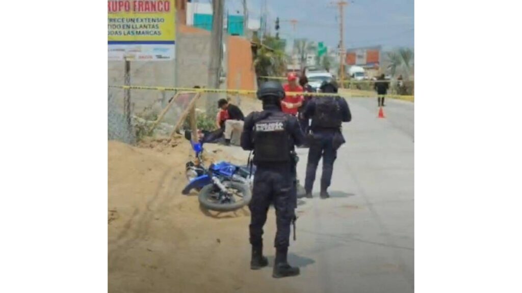 Policías habrían repelido el ataque y habrían abatido a los presuntos responsables de la muerte de un hombre.