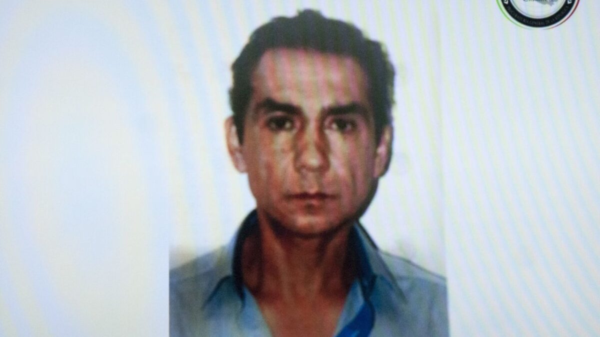 José Luis Abarca, exalcalde de Iguala, recibió sentencia de 20 años de prisión por el homicidio del sobrino de Félix Salgado Macedonio.