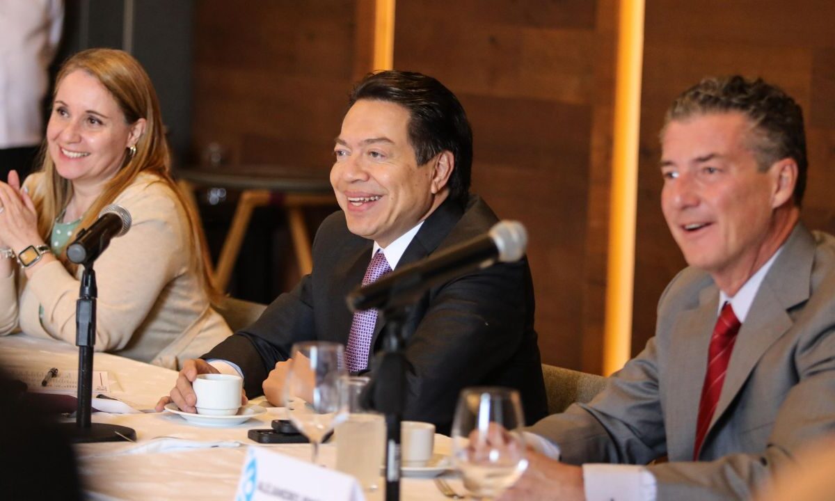 La SEP y ConMéxico acuerdan promover hábitos saludables en escuelas.