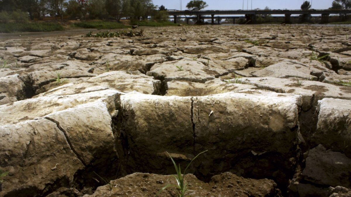 Los 20 municipios sinaloenses enfrentan la escasez de agua desde mayo pasado.
