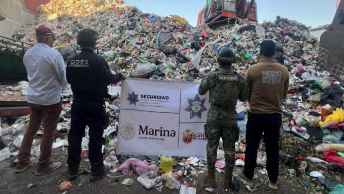 Dos tiraderos y tres recicladoras de basura clandestinos quedaron suspendidos en Ecatepec, Estado de México.