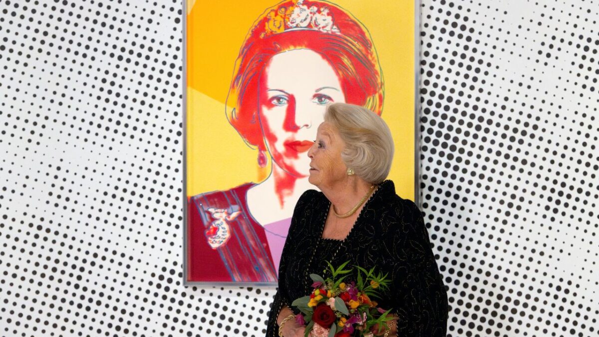 Obra de Andy Warhol reportada como desaparecida en un municipio de Países Bajos a finales de 2024 probablemente fue tirada a la basura