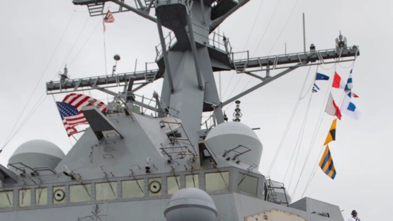 USS Gravely está de visita para operación logística, señala Semar