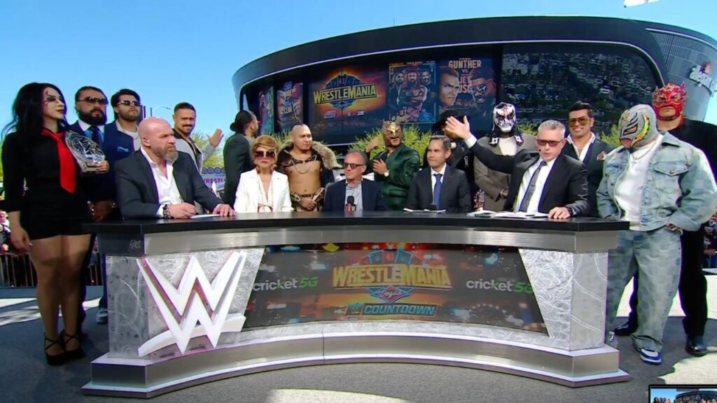 WWE anuncia adquisición de la compañía de lucha libre AAA