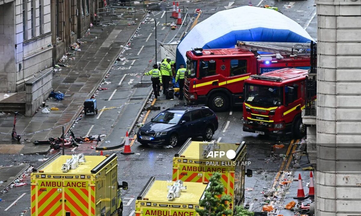 Suman 47 heridos tras el atropello múltiple en Liverpool; 27 personas fueron hospitalizadas y 4 de ellos son menores