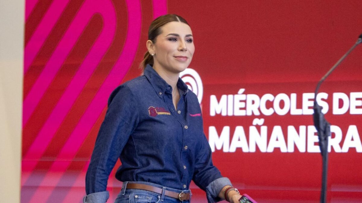 Abuchean a Marina del Pilar en Mexicali