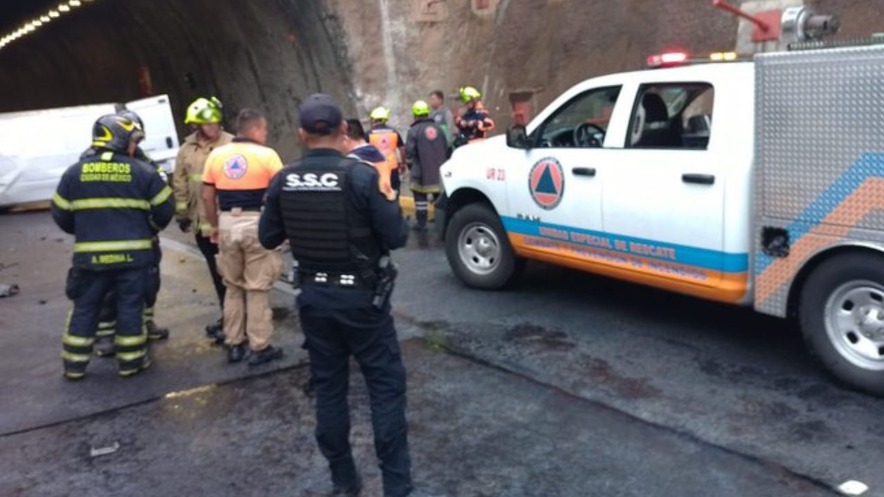 Colisión genera caso vial en la Supervía Poniente.