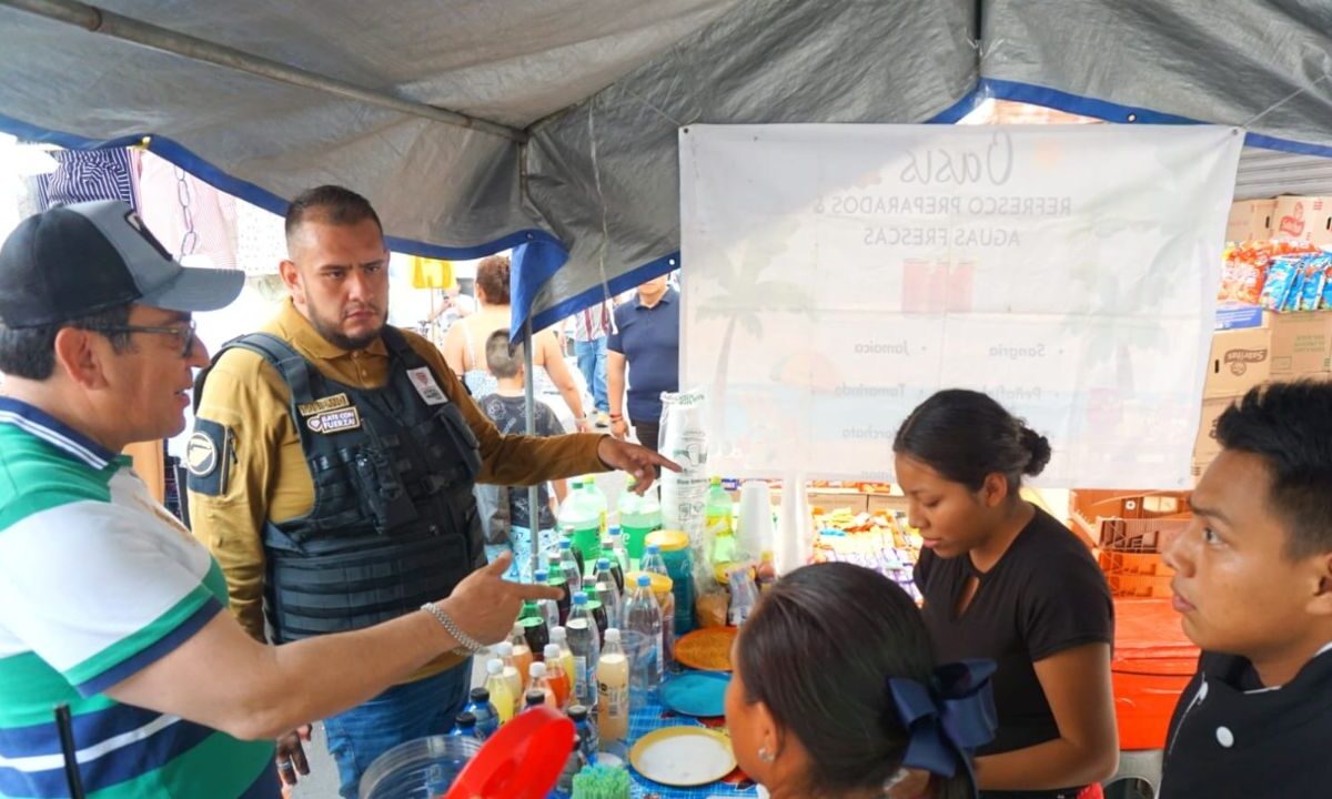 Desmantelan chelerías en tianguis de la San Felipe de Jesús