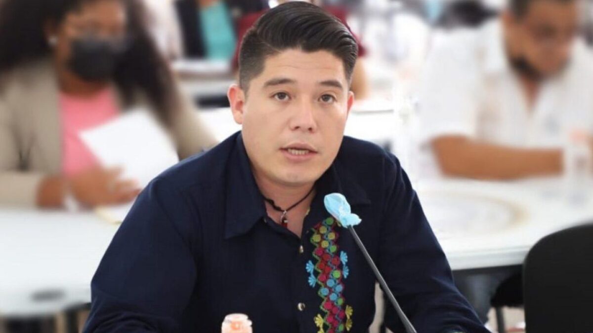 Destituyen a Jacinto Gonzáles Varona, dirigente de Morena en Guerrero.