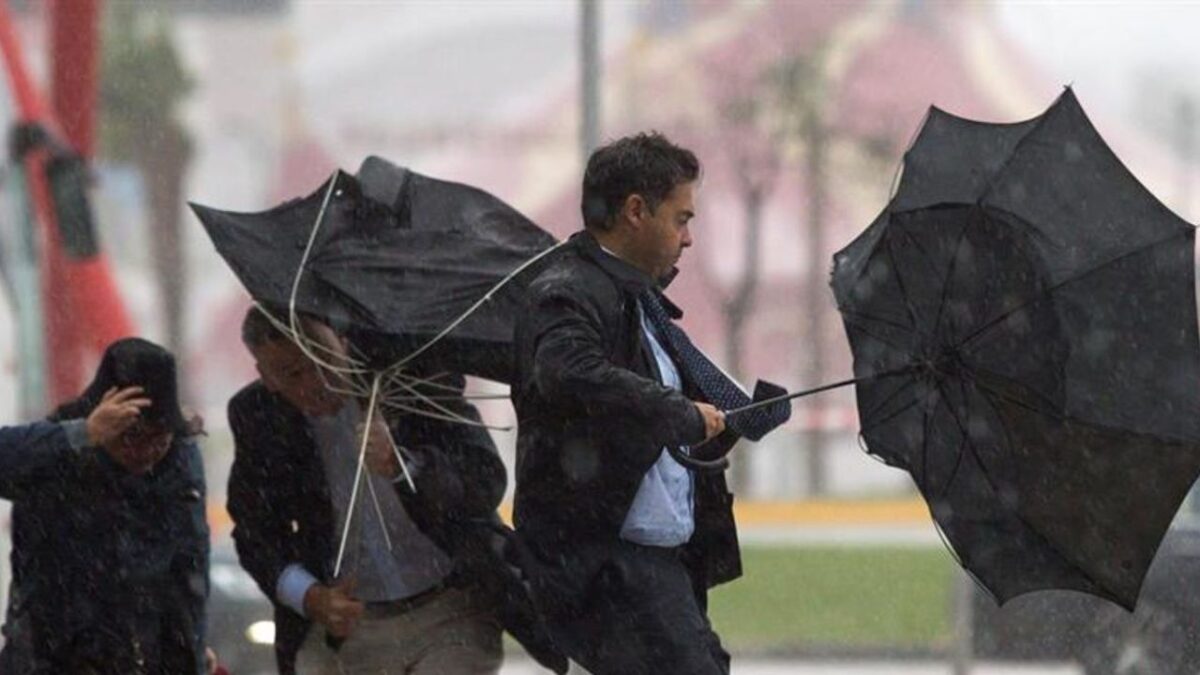 La masa de aire frío asociada al frente ocasionará refrescamiento de las temperaturas diurnas en gran parte del país; así como evento de “Norte”