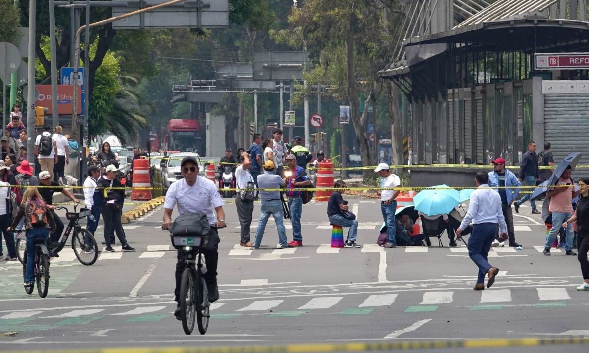 Empresarios piden detener afectaciones al Gobierno federal de CNTE