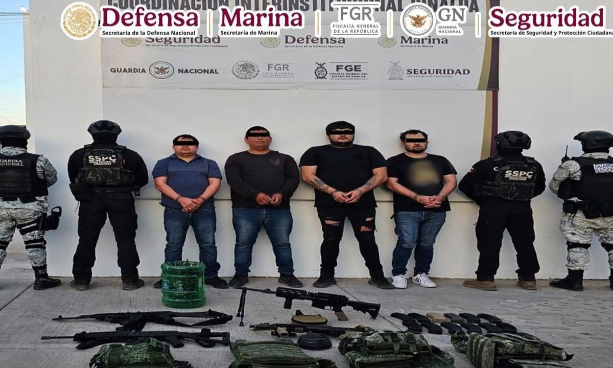 Detienen a Moisés Bernabé "N" alias "Berna" y/o "Chupón" , Noe "N" alias "Pinpon", Jesús Iván "N" ; Luis Alberto "N" .