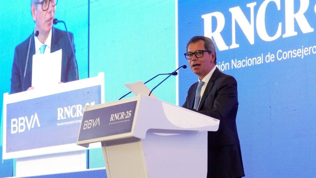 Hacienda reconoce crecimiento 