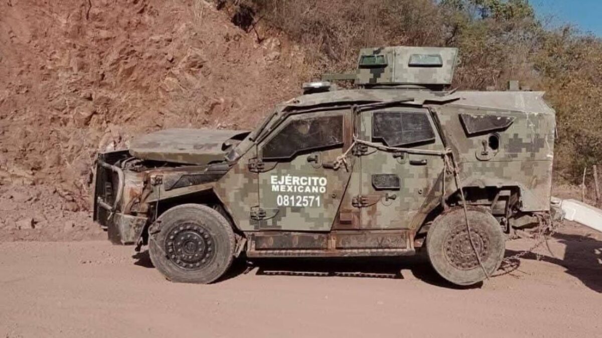 Mueren 8 militares de la Defensa al intentar desactivar una mina terrestre presuntamente colocada por el crímen organizado
