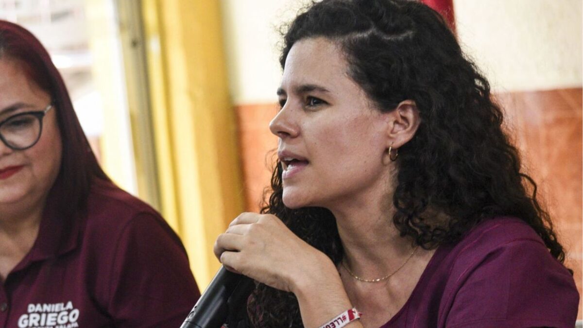 La dirigente nacional de Morena Luisa María Alcalde