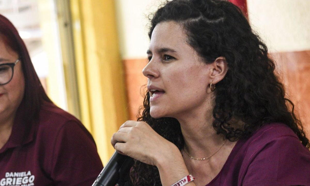 La dirigente nacional de Morena Luisa María Alcalde