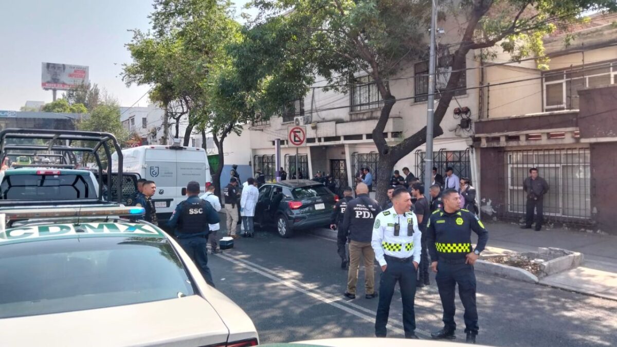 Alcaldes capitalinos condenan ataque a miembros del equipo de Clara Brugada