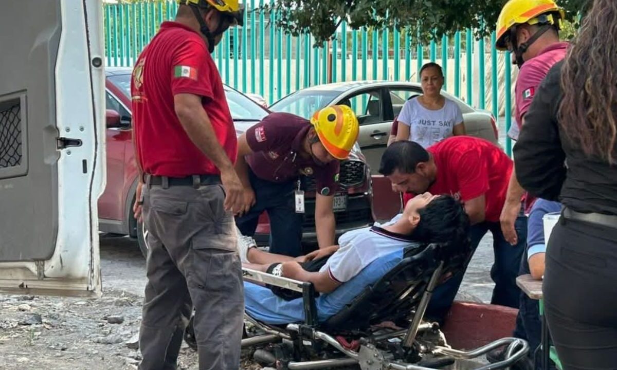 Ante temperaturas mayores a 40°c que se han registrado en NL, 10 estudiantes de secundaria presentaron golpe de calor.