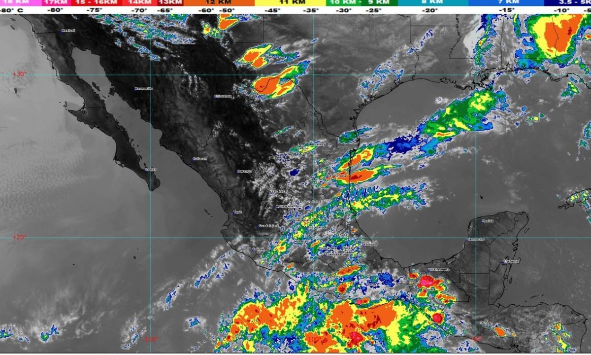 Una zona de baja presión localizada en el océano Pacífico, al sur de Guerrero, se encuentra al 100 por ciento de probabilidad de desarrollo ciclónico llamado Alvin en las próximas 48 horas, informó la Comisión Nacional del Agua (Conagua).