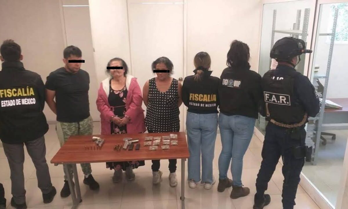 Una jueza de control amplió por cinco meses el plazo para la investigación complementaria por caso de asesinato y despojo de Doña Carlota.