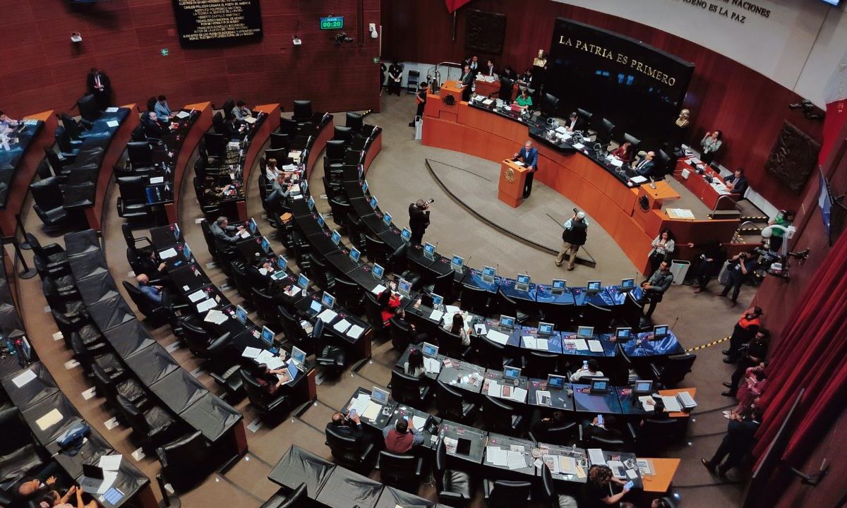 Senadores plantean que el período extraordinario para aprobar la reforma en Telecomunicaciones sea la primera quincena de junio, posterior a la elección judicial.
