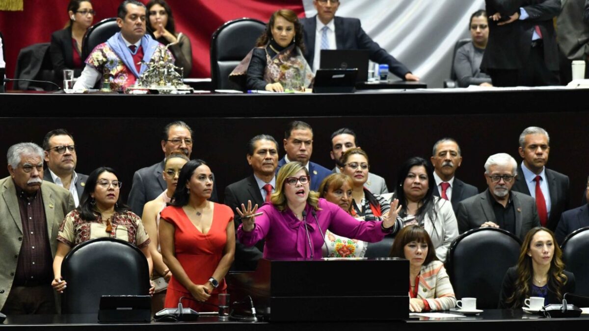La Comisión de Vivienda del Congreso aprobó la iniciativa que reforma disposiciones de la Ley del Infonavit sobre lenguaje inclusivo.