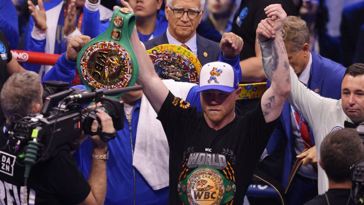 Saúl Canelo Álvarez tuvo su primer combate en Arabia Saudita con un triunfo que cumplió el pronóstico de devolverle el título.