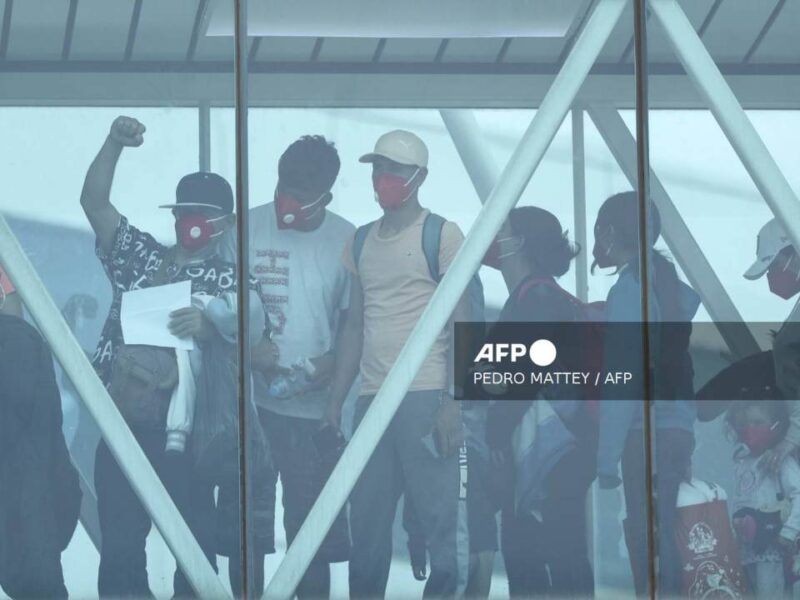 Corte de EU permite a Trump revocar protección legal a más de 500 mil migrantes