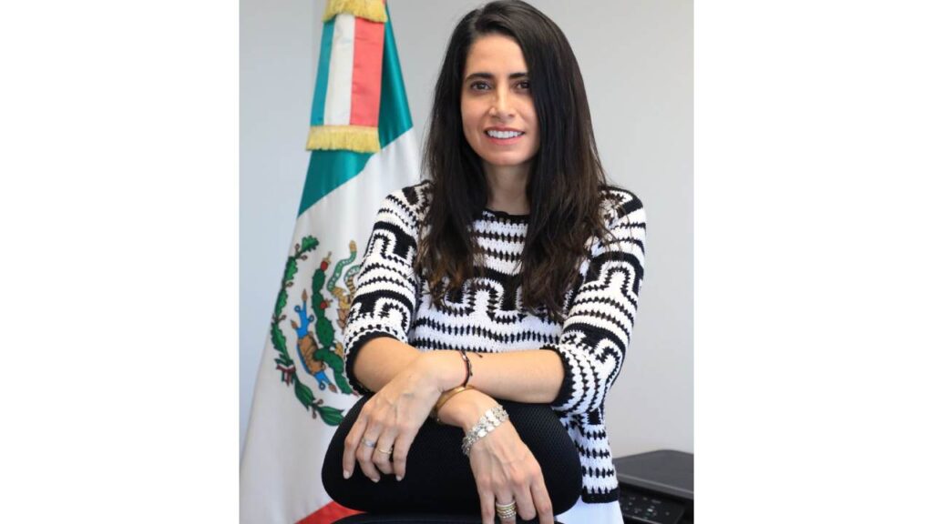 Adriana Greaves Muñoz es abogada por el ITAM y maestra en Derecho Internacional Público y Derecho Comparado.