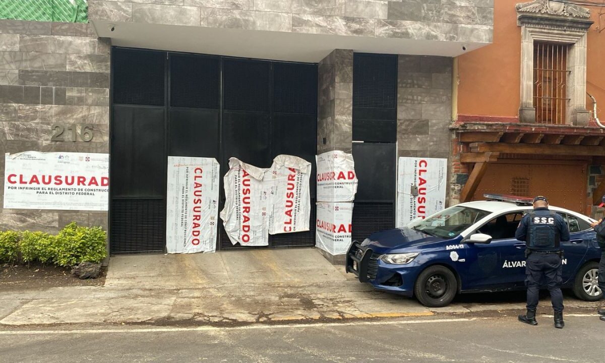 Elementos de la PBI lograron la captura de tres personas por violar los sellos de clausura de un inmueble ubicado en Jardines del Pedregal.