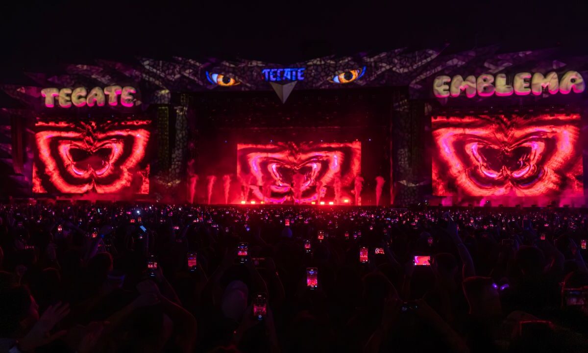 El festival Tecate Emblema 2025 ofrecerá un fin de semana lleno de euforia, y baile en la Ciudad de México.