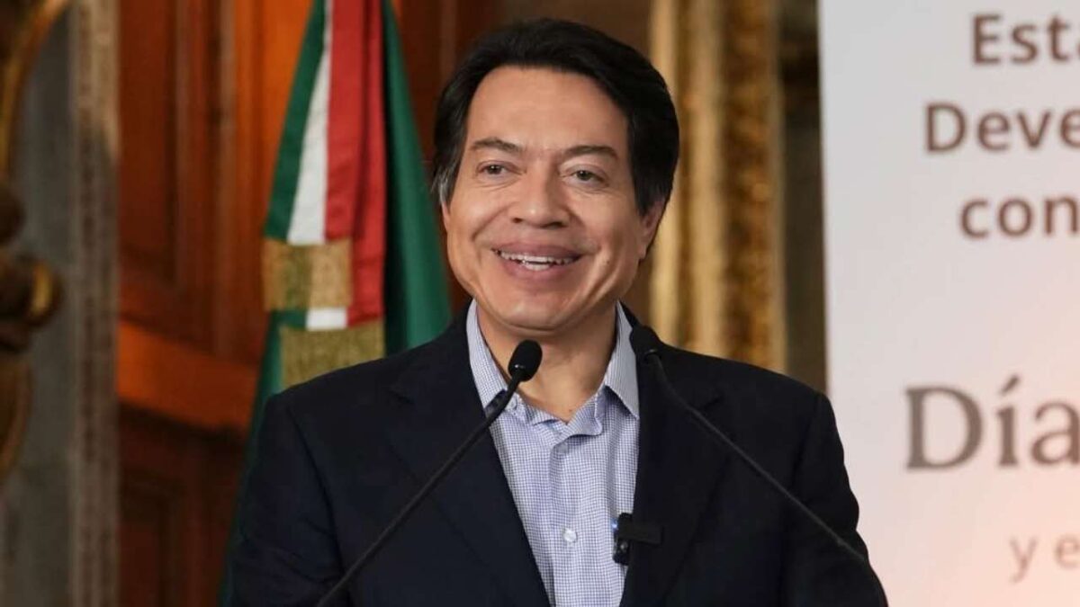 Mario Delgado aseguró que los millones de docentes mexicanos son quienes han sembrado conciencia por todo el país.