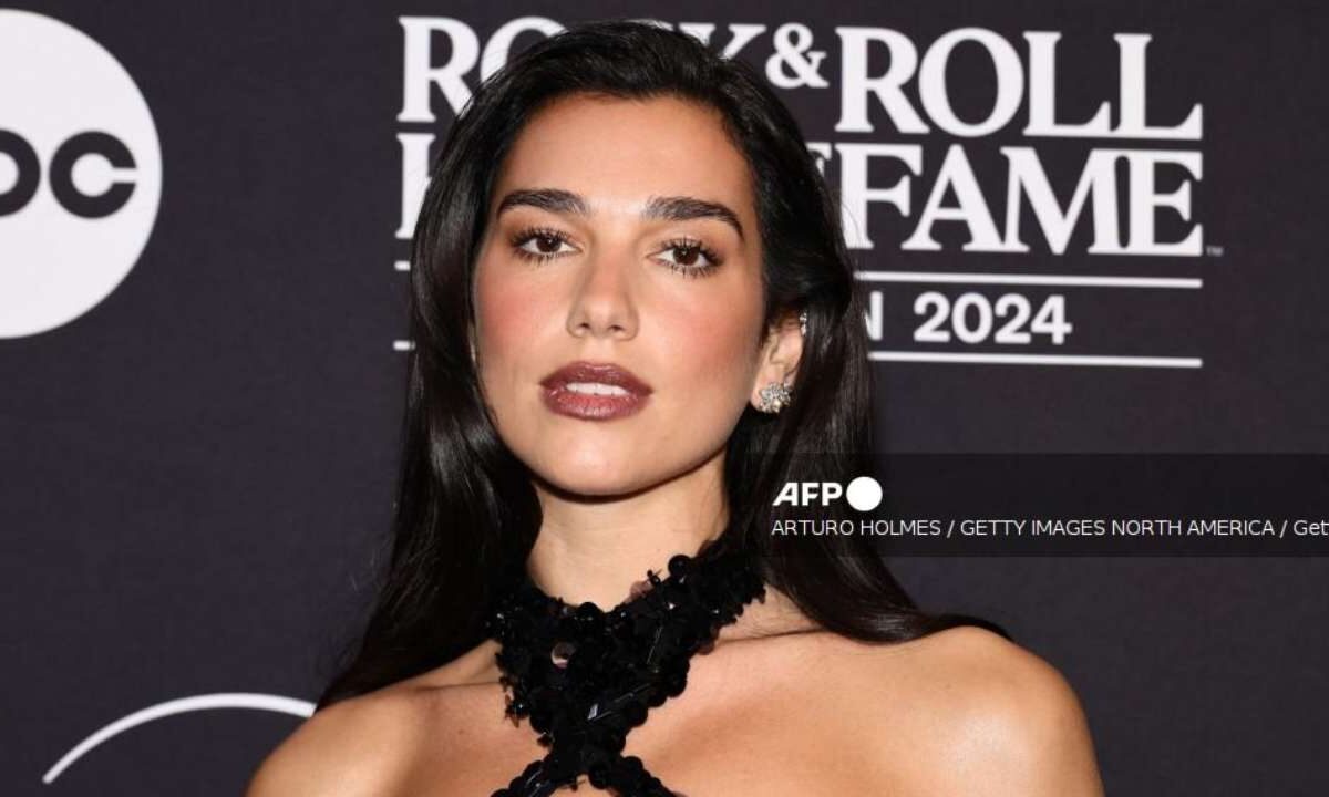 La cantante Dua Lipa es la más joven entre las personas más ricas de Reino Unido.