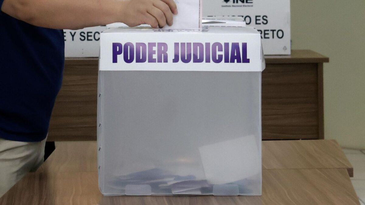Elige el INE muestra para proyección de participación en elección judicial