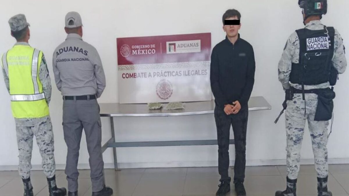 En Baja California caen 3 estadounidenses con drogas y armas