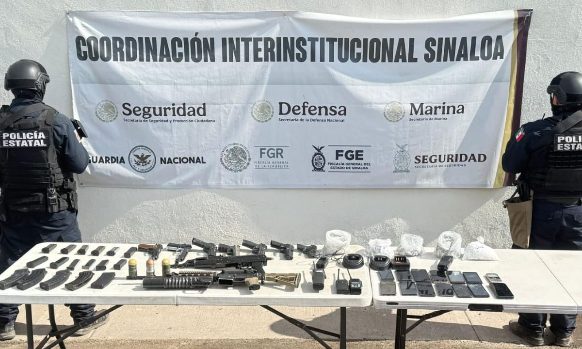 En Penal de Aguaruto, Sinaloa aseguran fusil con lanzagranadas y demás armas.