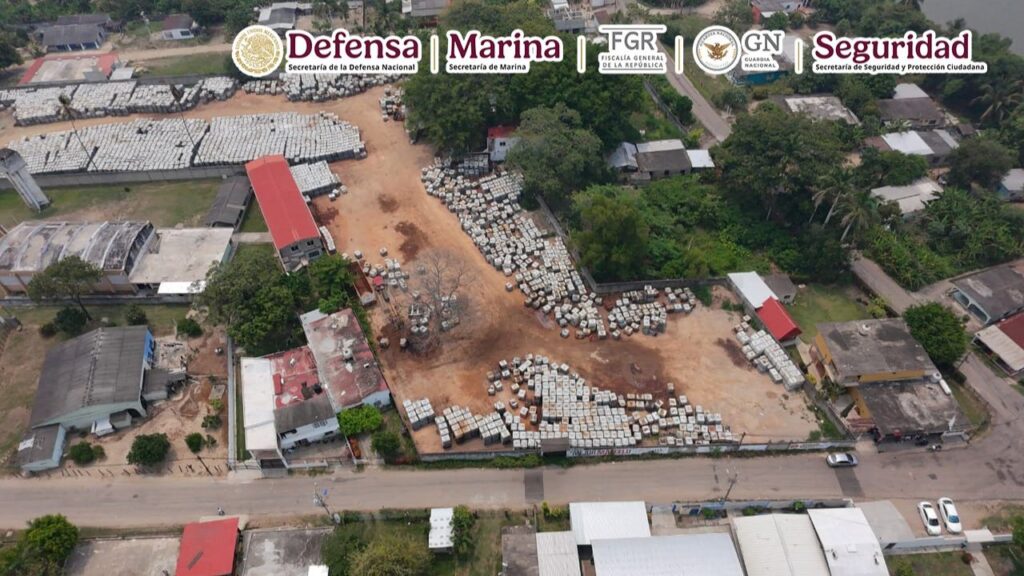 En Tabasco aseguran más de 3 millones de litros de huachicol.