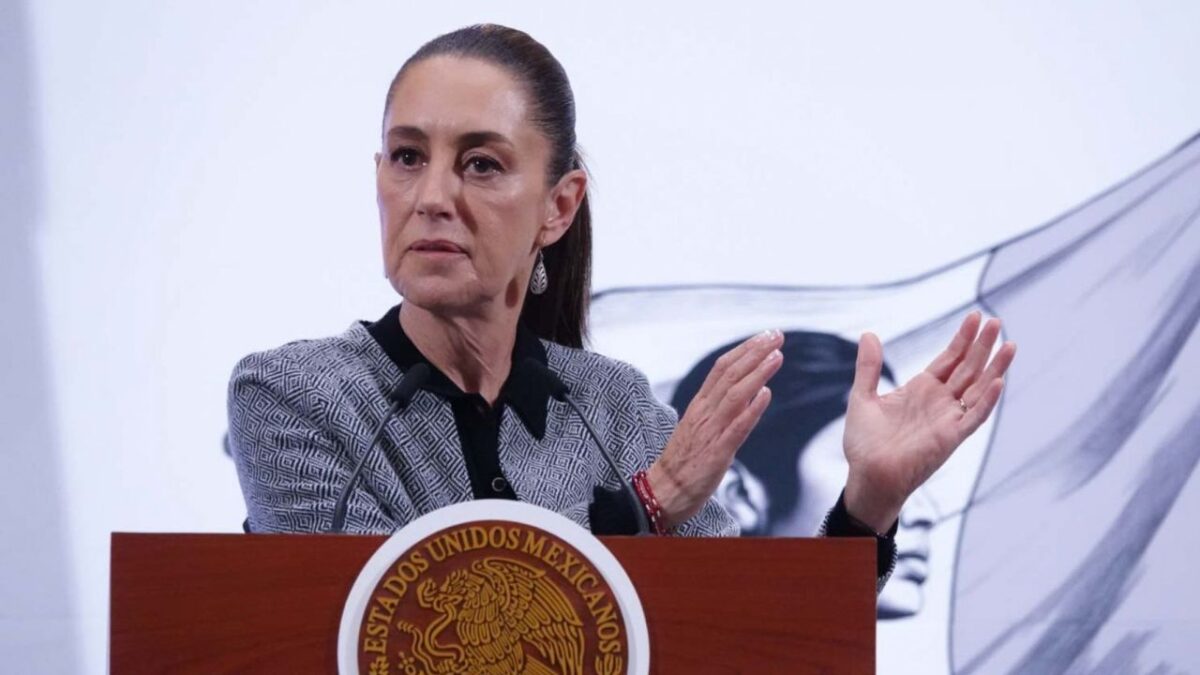 Sigue en vivo la Mañanera del Pueblo de la presidenta Claudia Sheinbaum desde Palacio Nacional.