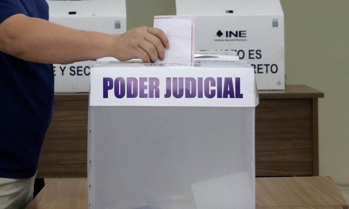 El INE explicó a 45 embajadas detalles sobre la elección judicial.
