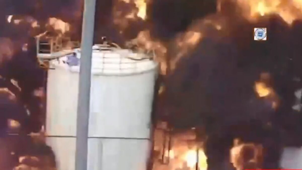 Explota planta química en China, reportan 5 muertos