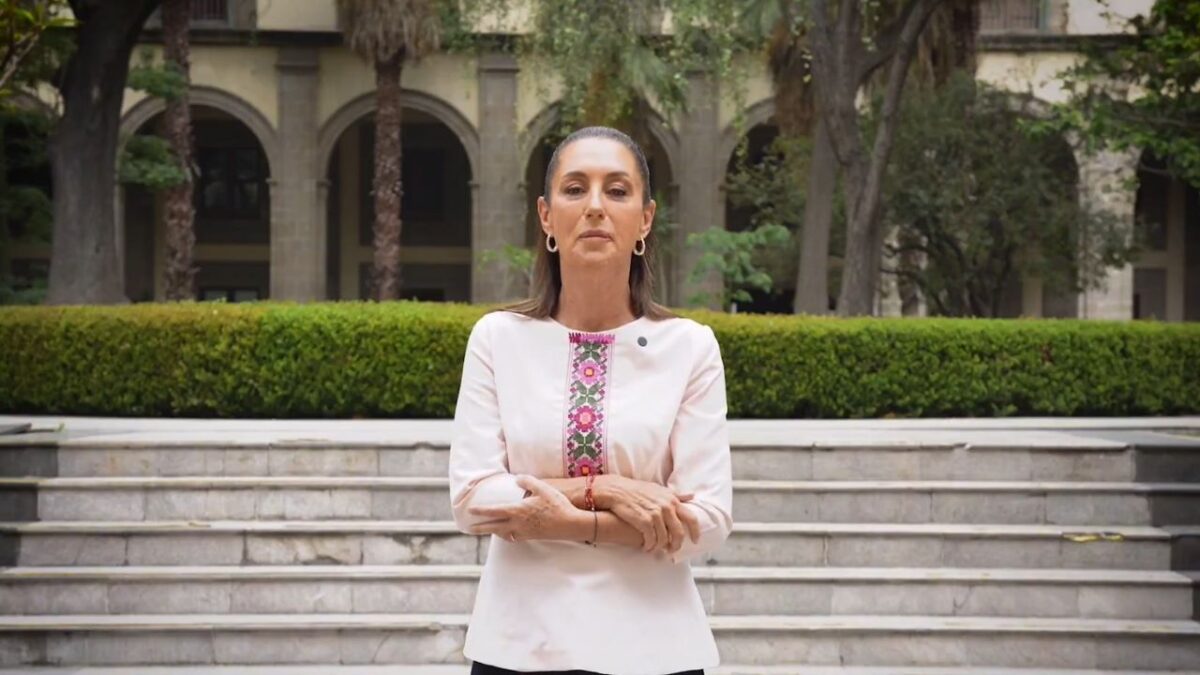 Felicita Claudia Sheinbaum a las madres mexicanas