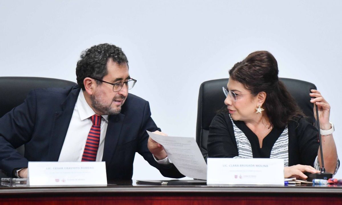 El secretario de gobierno, César Cravioto, expresó que el gabinete capitalino continuará respaldando el proyecto de Brugada pese a asesinato.