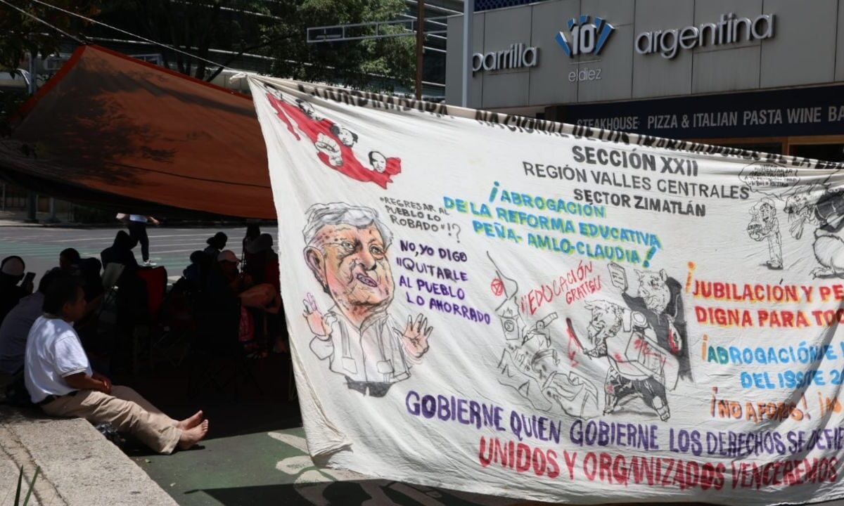 Tras 14 días de movilizaciones, el Gobierno instó a la CNTE a priorizar el bienestar de sus alumnos y "el bien común" de la ciudadanía.