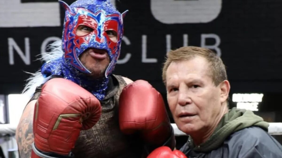 Julio César Chávez entrena al Escorpión Dorado para pelear contra Franco Escamilla