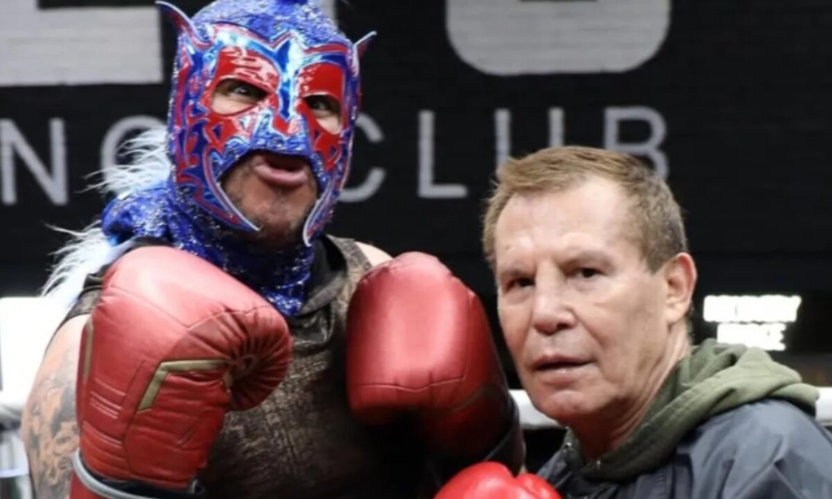 Julio César Chávez entrena al Escorpión Dorado para pelear contra Franco Escamilla