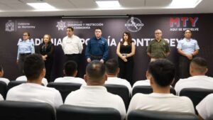 El municipio de Monterrey intensifica su reclutamiento en la Academia de Policía.