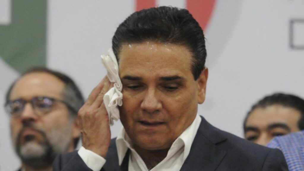 Por incumplido, se reactiva orden de captura contra Silvano Aureoles. Noticias en tiempo real