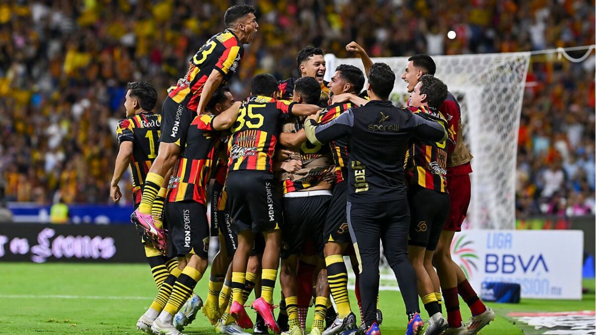En un verdadero milagro, los Leones Negros de la UDG se alzaron con el título de campeones de la Liga de Expansión MX este 2025.