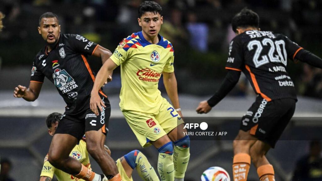 En el Clausura 2024, ambos se enfrentaron en cuartos de final; aunque el partido se empató a 2-2 en el marcador global, el América avanzó.